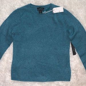 TAHARI CASHMERE SWEATER Size L